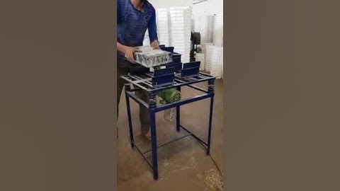 PAVAR BLOCK DEMOULDING MACHINE