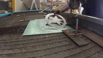 Công nghệ cắt thép bằng tia nước áp lực cao (Waterjet Cutting)