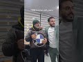 مو معقول اخد معو المخده 