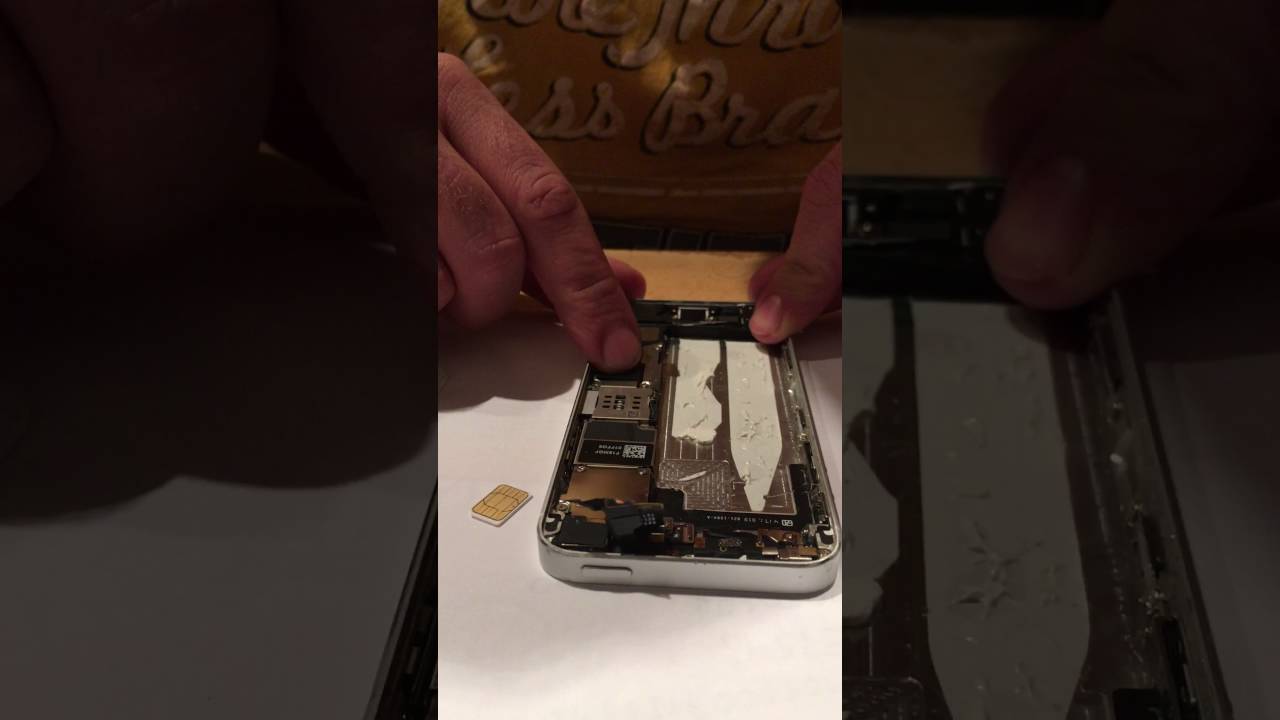 Iphone 5 / 5s / SE Sim Karte einsetzen / Tauschen leicht gemacht! - YouTube Iphone 5 / 5s / SE Sim Karte einsetzen / Tauschen leicht gemacht! - YouTube