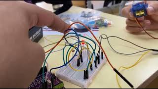 Practical Work 2 - SERVO MOTOR AND LED CONTROL USING LDR SENSOR  (Hardware)