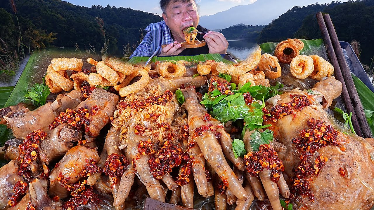 ต้มเส้นไก่ฉีกถาดยักษ์เบิ้มๆล้ามลำอิ่มกำลังดี-06-12-2025-