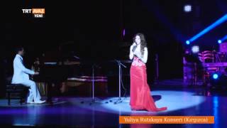 Yuliya Rutskaya - Ağlama Anne - Trt Avaz