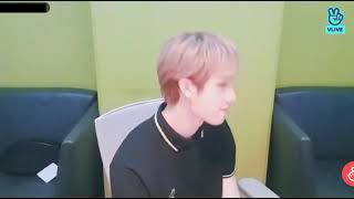 Bang Chan listening "MCND - Crush" REACTION (Chan's Room 91)