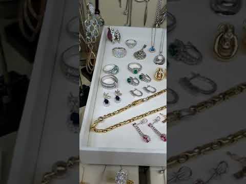 30 шикарных золотых украшений с бриллиантами уже в каталоге!