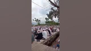 Ribuan Jamaah Berdzikir Atas Wafatnya Guru Zuhdi