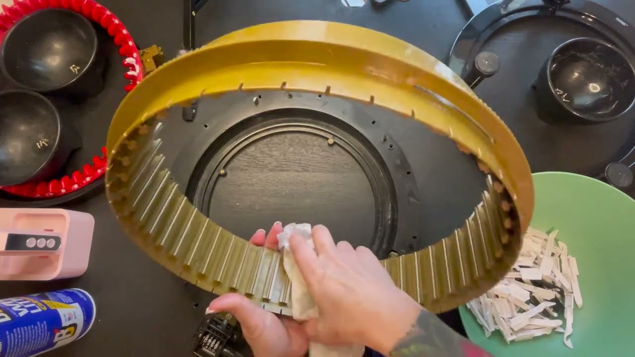 How to clean your Addi Knitting Machine