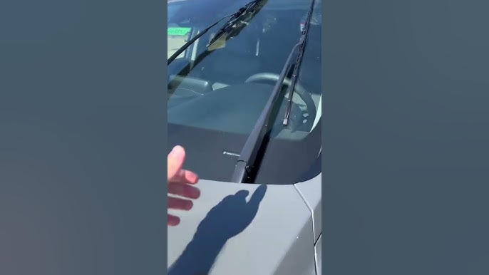 How Do You Put a Hyundai Tucson Wiper in Service Mode: Step-by-Step Guide