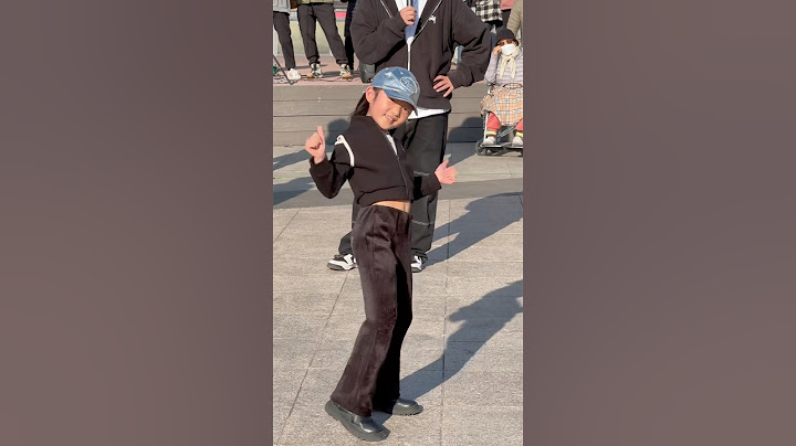 최연소 꼬마 친구의 삐끼삐끼 댄스는? #춤추는곰돌 #춤추는곰돌의랜덤댄스 #dance #music #kpop #댄스 #삐끼삐끼 #삐끼삐끼챌린지 #삐끼삐끼아웃송 #치어리더 #챌린지