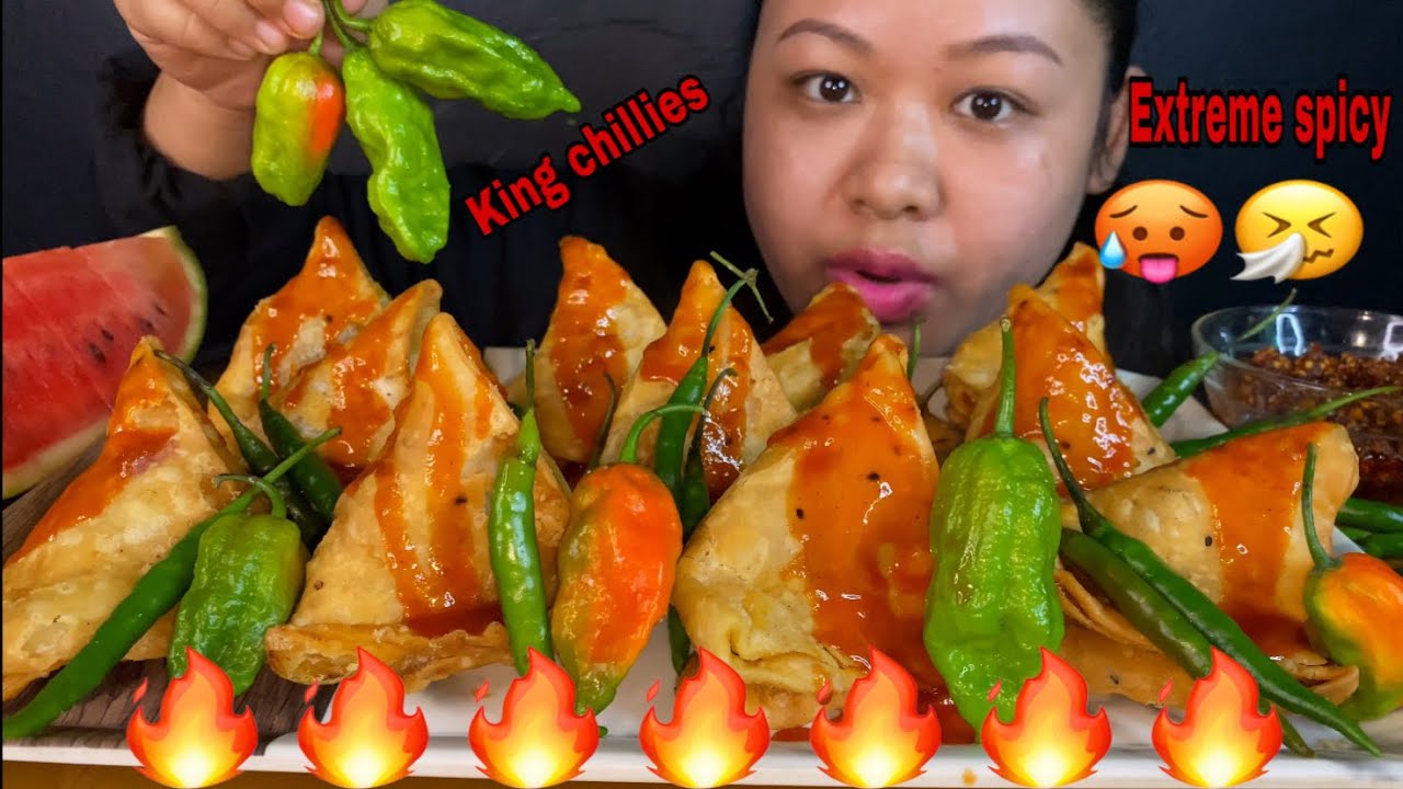 LOTS OF HOT GREEN CHILLIES, 4 KING CHILLIES & SAMOSA EATING CHALLENGE | SAMOSA CHALLENGE | MUKBANG