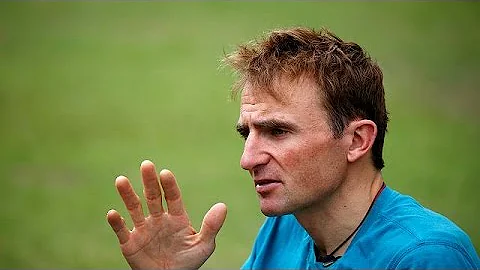 El alpinista suizo Ueli Steck fallece en un accide...