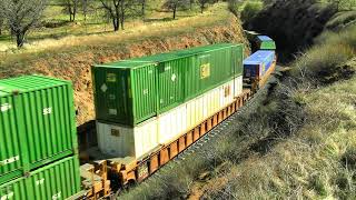 Long Union Pacific Intermodal train near Tehachapi summit