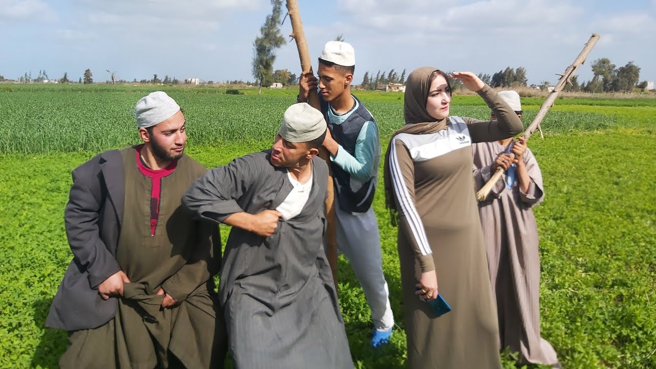 شيء لا يصدق من الحاج زموط ع مفعله ف هريدي والتاجر وتنكر ف ملابس أمراء هتموت من الضحك 😂😂😂😂😂😂😂