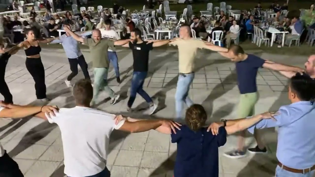 Ζωναράδικος Χορός σε πανηγύρι στον ¨Εβρο (ορχήστρα ΑΚΡΙΤΙΚΟΣ ΗΧΟΣ)