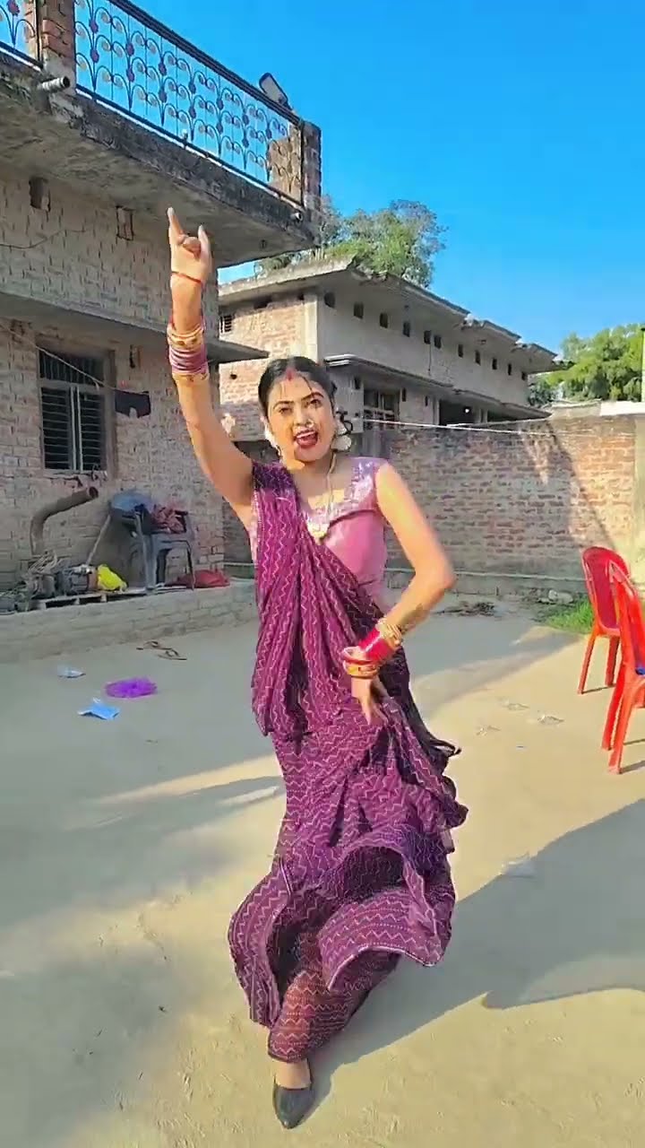 Aye Haye Haye सड़िया करियई के लाई #bhojpuri #bhojpurisong #dance #aadishaktifilms