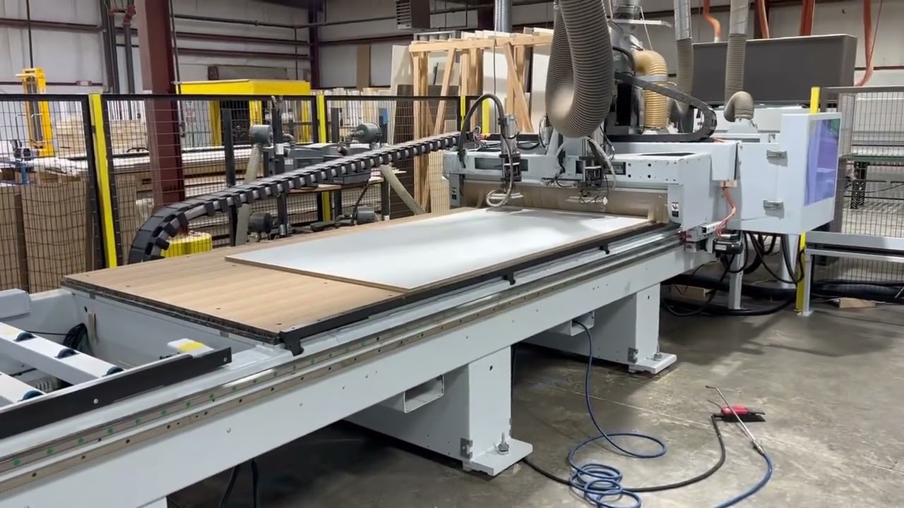 Used 2017 Homag Vantech 512 CNC Router with Infeed/Outfeed for Sale..., image size:1280x720