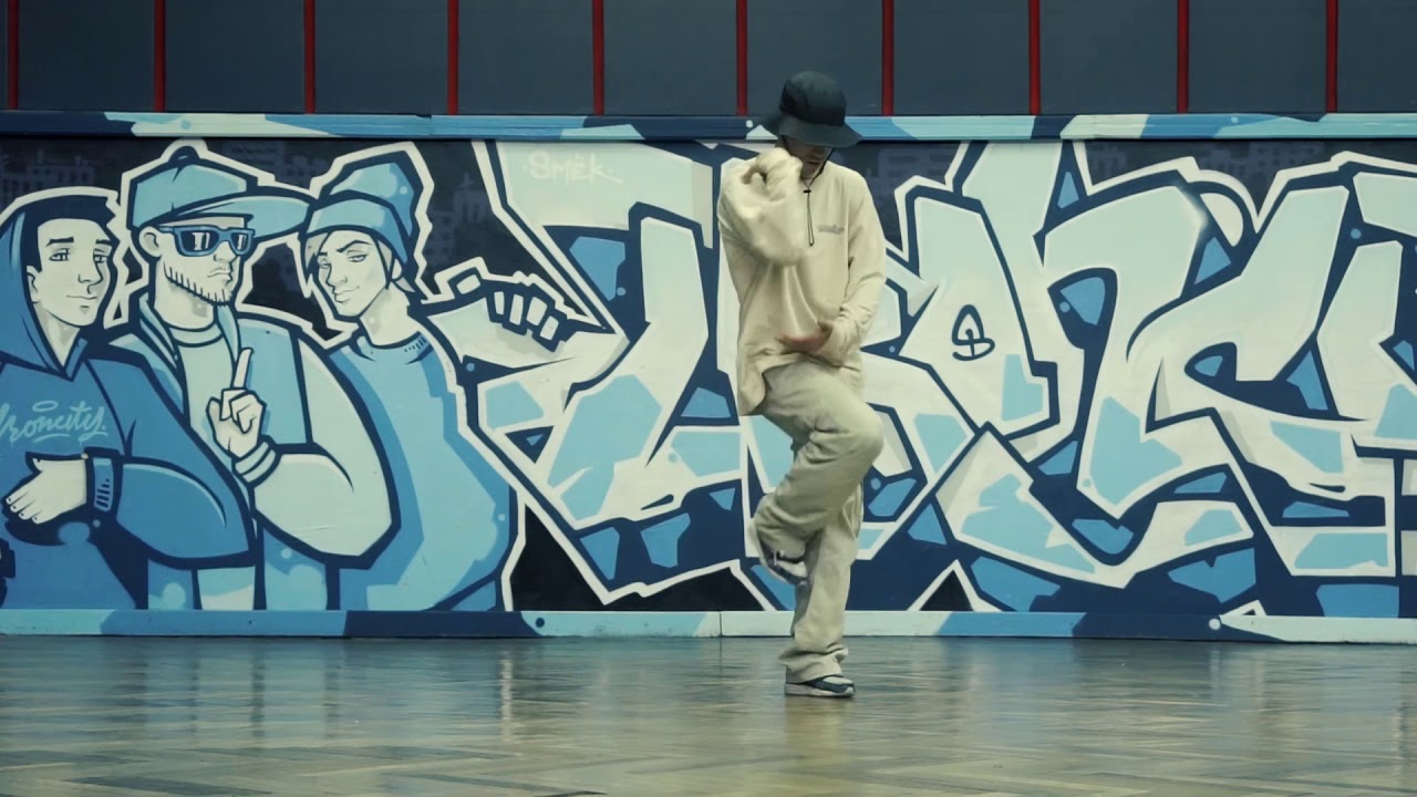 ANDREY STYLEZ 🇺🇦 hip hop on the ground .