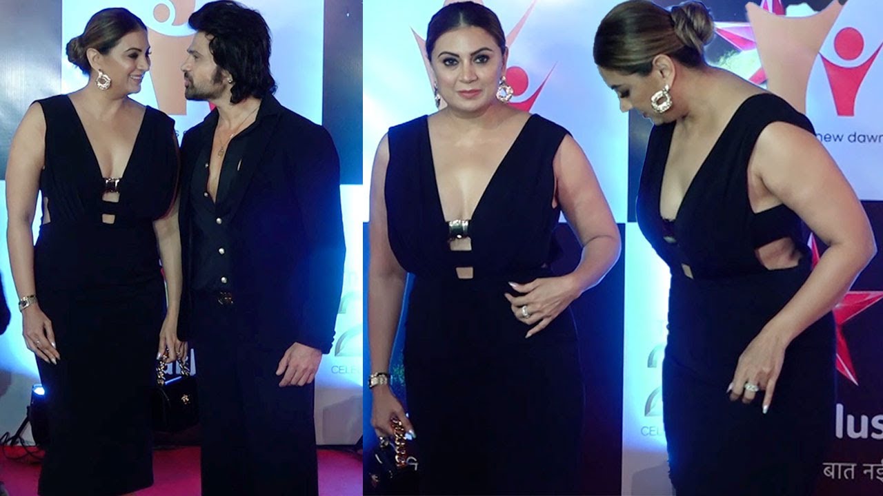 Himesh Reshammiya With Her Gorgeous Wife Sonia Kapoor Arrive @ ITA Awards
