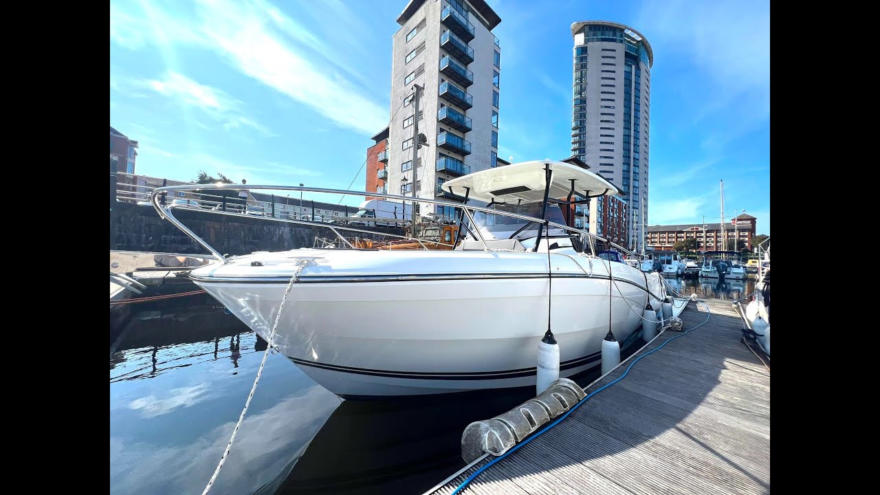 Jeanneau Cap Camarat 9 0CC - YACHTS CO