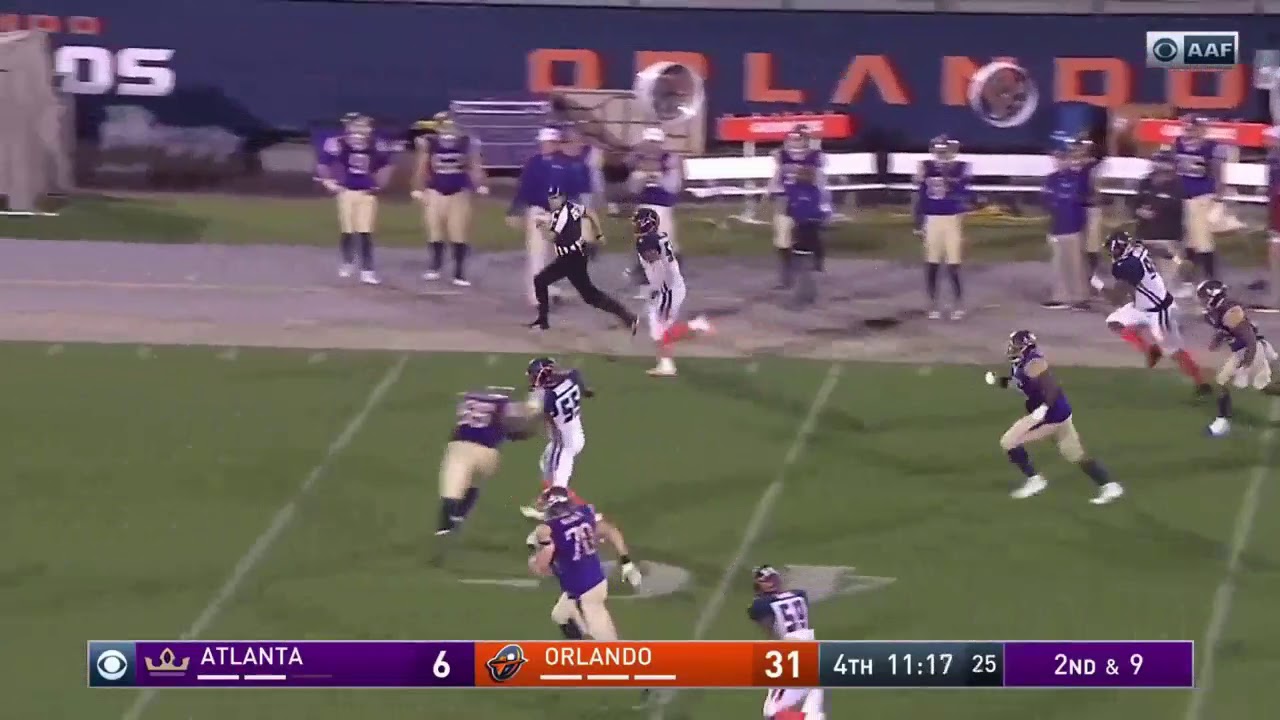 Orlando linebacker Terence Garvin pick six.