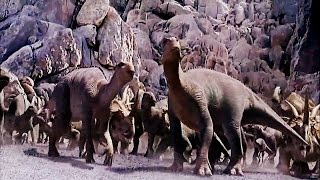 Dinosaur 2000 Scene Stand Together