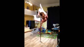 Pole dance, my first Marley aka bird 22-04-2014