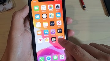iPhone 11 Pro: How to Enable / Disable Bold Text