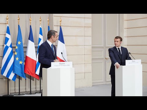 Κοινές δηλώσεις Κυριάκου Μητσοτάκη - Emmanuel Macron στο Παρίσι
