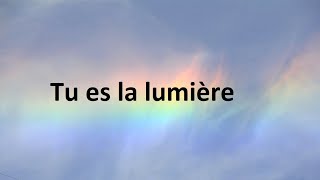 Video thumbnail of "Tu es la lumière  -De Thérèse Motte . Du CD "Soleil de Justice 1 - Jésus nous t'accueillons""