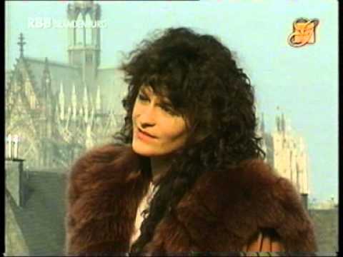 [Musik Video] Andrea Bmpgerg - Kilimandscharo.