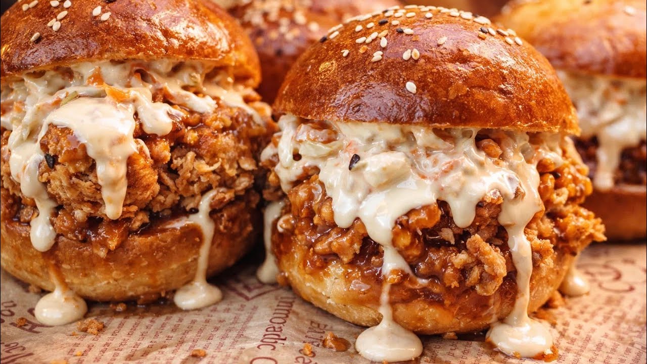 Рецепт хрустящего куриного бургера | Мягкие булочки бриош