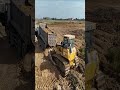 The driver didn't know there was someone pushing him from behind. #bollduzer #Excavator #25ton