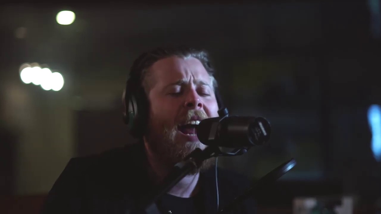 The Bracknall - What Else Am I Gonna Do? (Official Video) video thumbnail