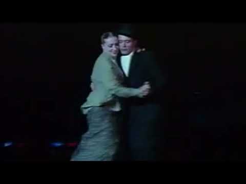 MILONGA DE ARRABAL por Sexteto Tango baila Carlos y Maria Rivarola en Japon 1991
