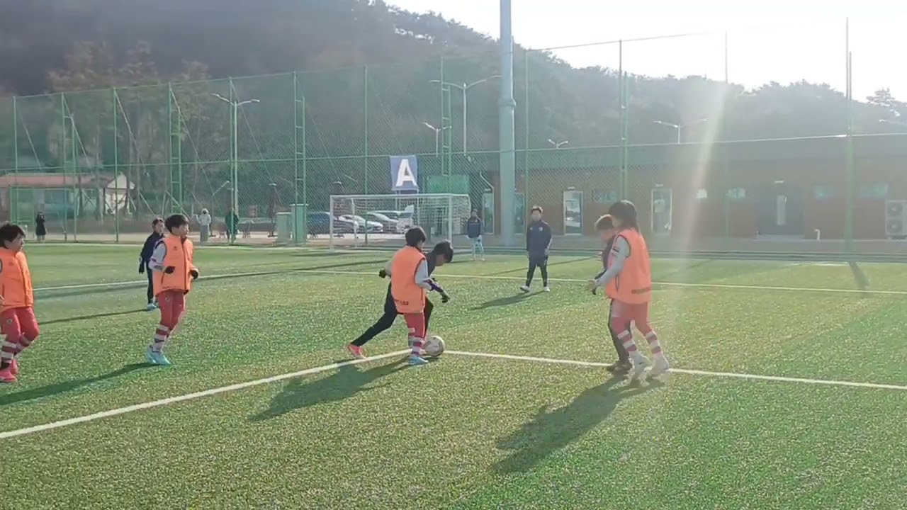 26.01.13  거창한거창 동계 스토브리그 축구대회 u11 동아fc vs 대구대 (전반전)