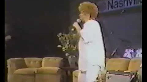 Brenda Lee sings Kansas city