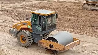 CARS. construction cranes, road construction machines #earthworks #caterpillar #dozer #d6 #ripper screenshot 5