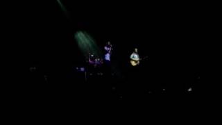 Maroon 5 at Heineken Music Hall Amsterdam 28-02-'11 - She will be loved