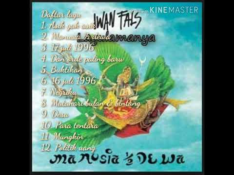 Album manusia 1/2 dewa iwan fals