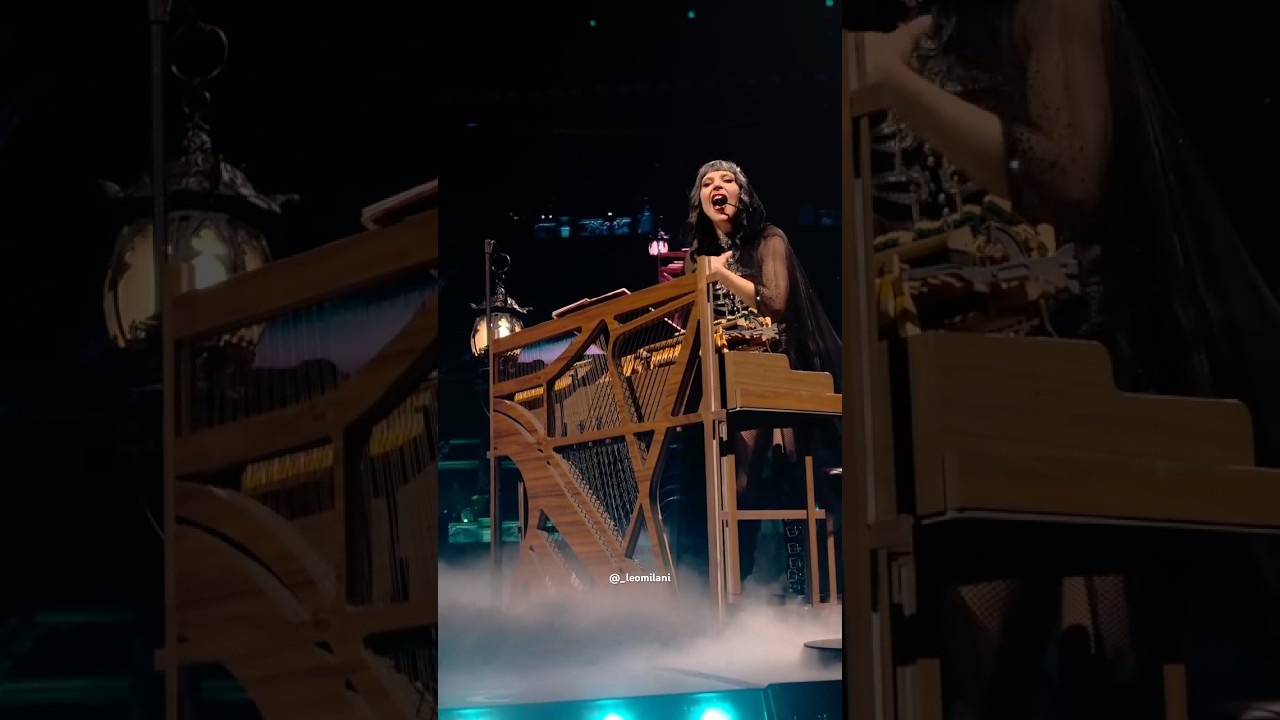 Lady Gaga performs “Die With A Smile” on the Mayhem Ball Tour in Austin 