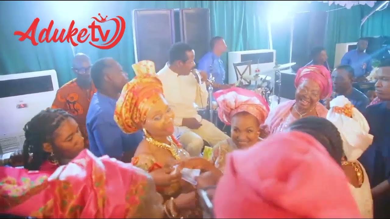 King Sunny Ade Topnotch Performance Delights Erelu Abiola Dosumu YouTube