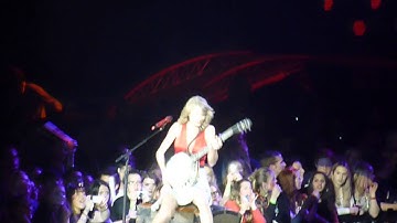 Taylor Swift - Mean - (part) - London O2 10th Feb 2014