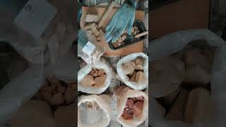 Crunchy Clay Rock Packing Live #chalk #chalkasmr #clay #crunchycrumbles #minerals #asmr #clayvideos