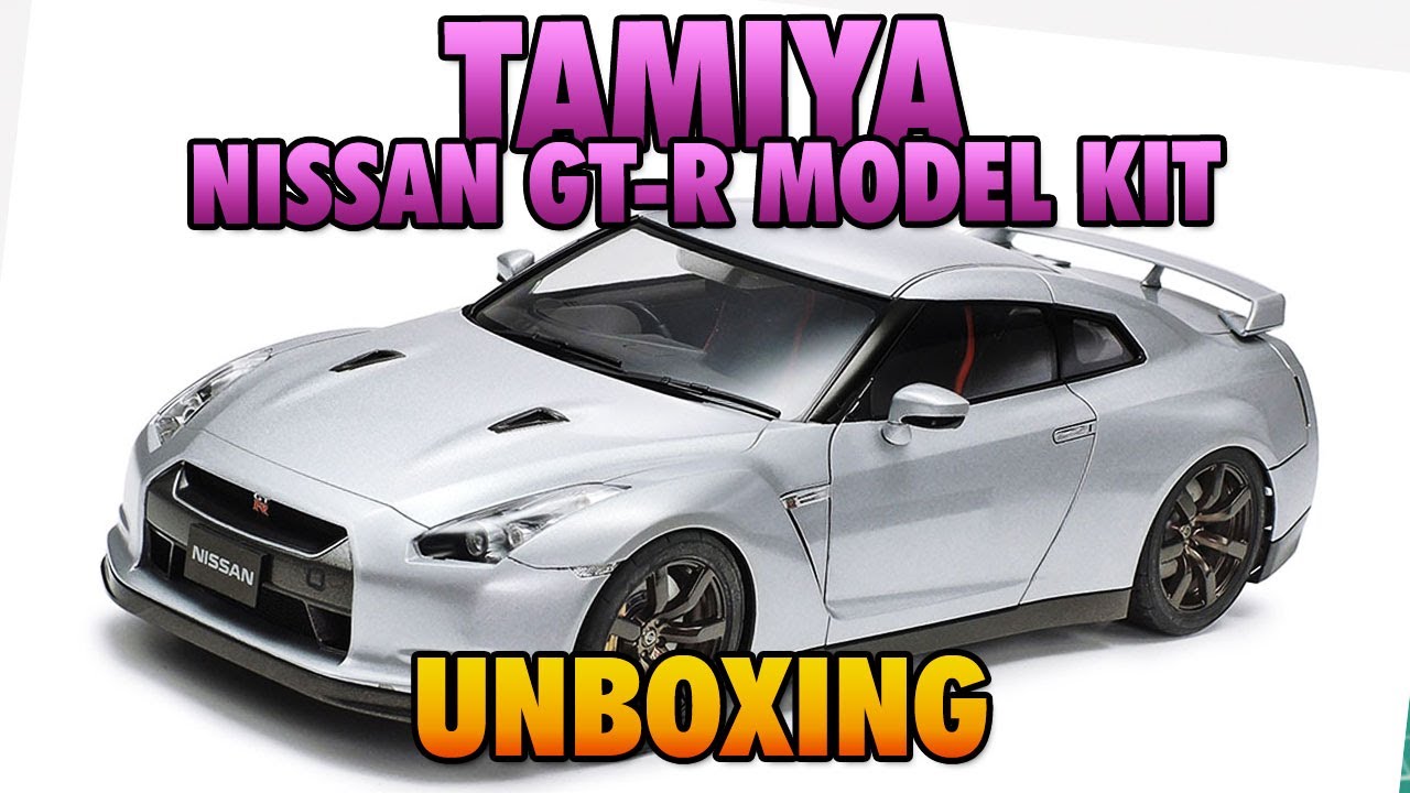 Tamiya 24300 Nissan GT-R Model Kit Unboxing 