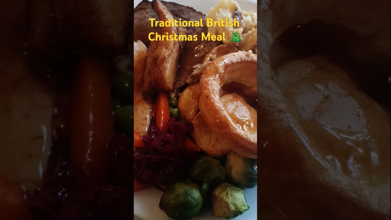 Traditional British Christmas Meal #shorts #food #christmas #british #dinner #shortsfeed #short