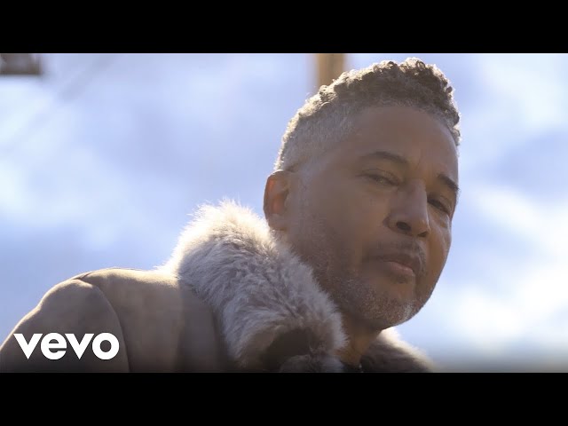 Kevon Edmonds - No Ordinary Love (Official Music Video)