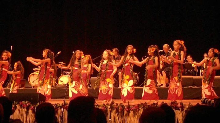 Aloha Hula Ho'ike May 2013 - Keiki Elua - First Hula