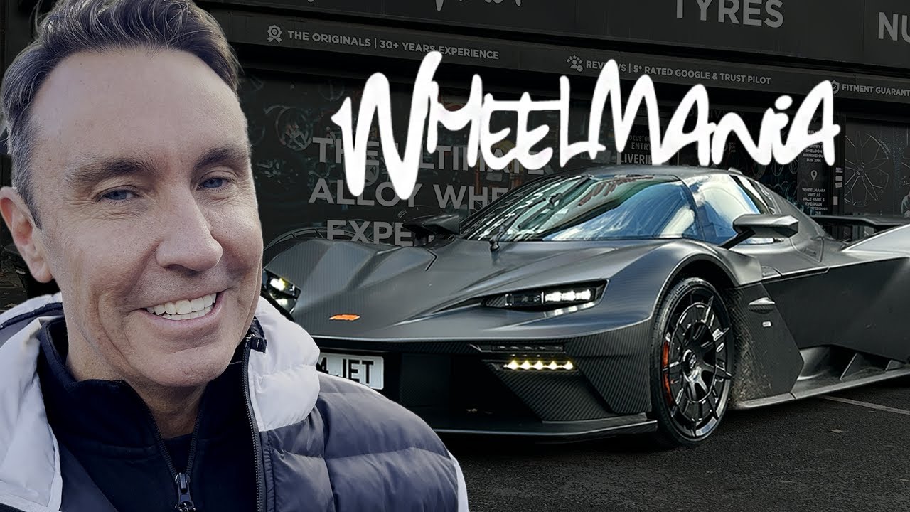 MARK MCCANN HAS HIS CUSTOM WHEELS FITTED TO HIS KTM XBOW GT XR