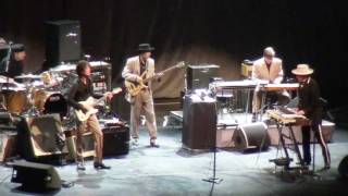 Thunder On The Mountain - Bob Dylan - Berlin 29.10.2011