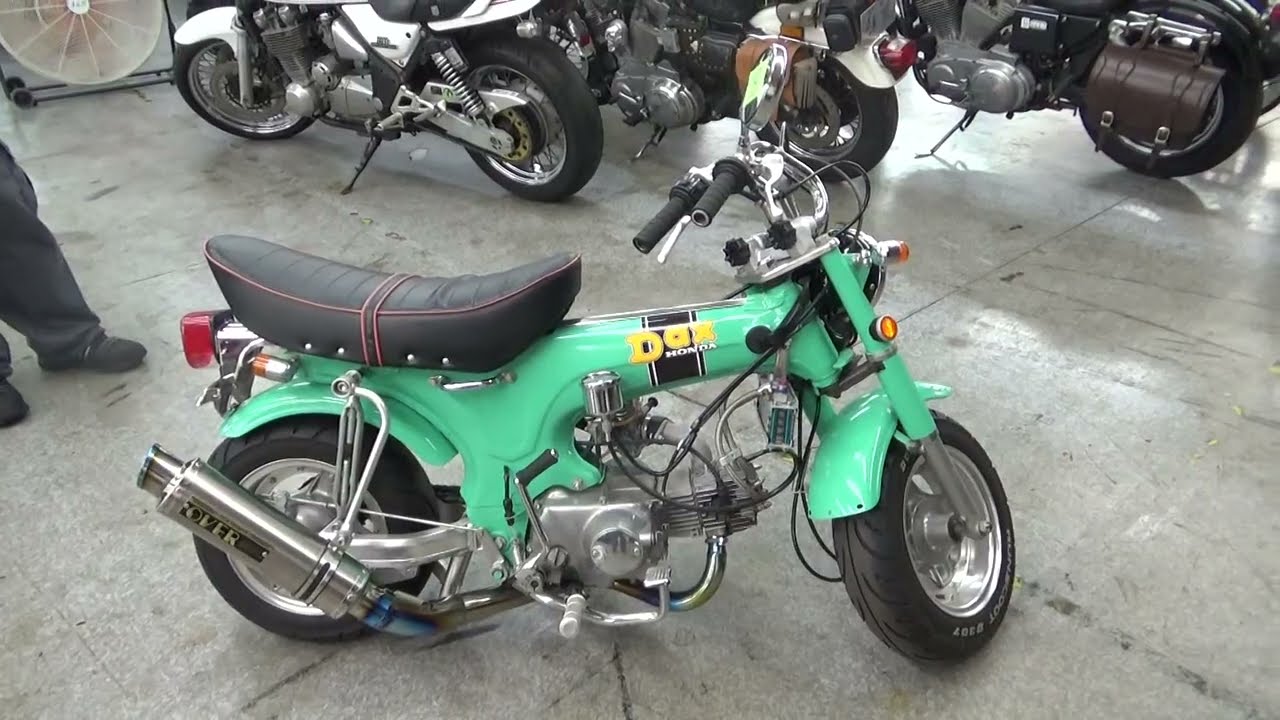 2100011048409 DAX ST70 - YouTube